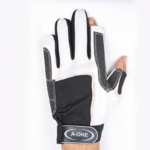 CLIMBING GLOVES