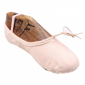 BALLET SHOES